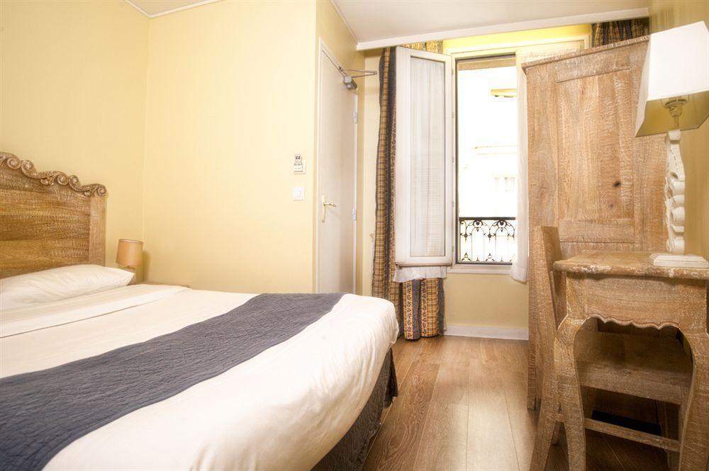 Hotel De Venise Paris Bagian luar foto