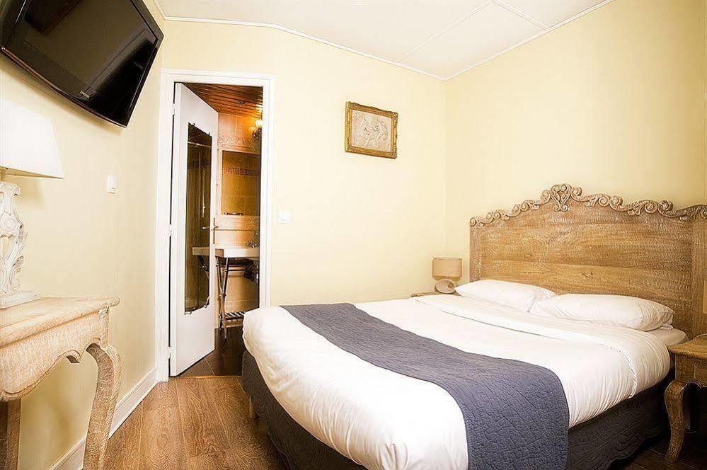 Hotel De Venise Paris Bagian luar foto